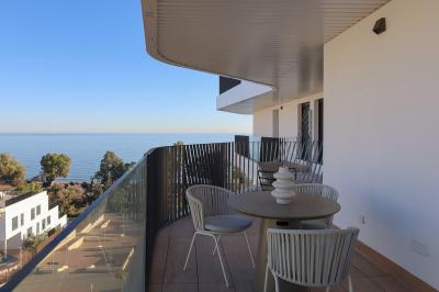 Allonbay Village lägenheter / www.allonbayvillage.com in España Casas