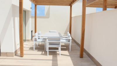 Hyr en takvåning i Residence EMA Villamartin in España Casas