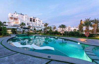 Lägenhet med 3 sovrum i Bali Punta Prima Nº 6031 in España Casas