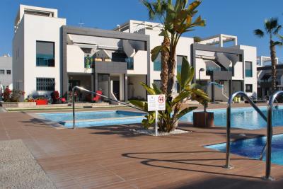 Penthouse in Oasis Beach La Zenia 1 Nº 042 in España Casas